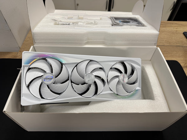 Gigabyte Aorus Master RTX 5090 32G ICE