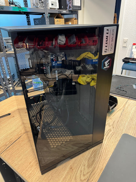 PC-Gehäuse / Mainboard / CPU / Netzteil